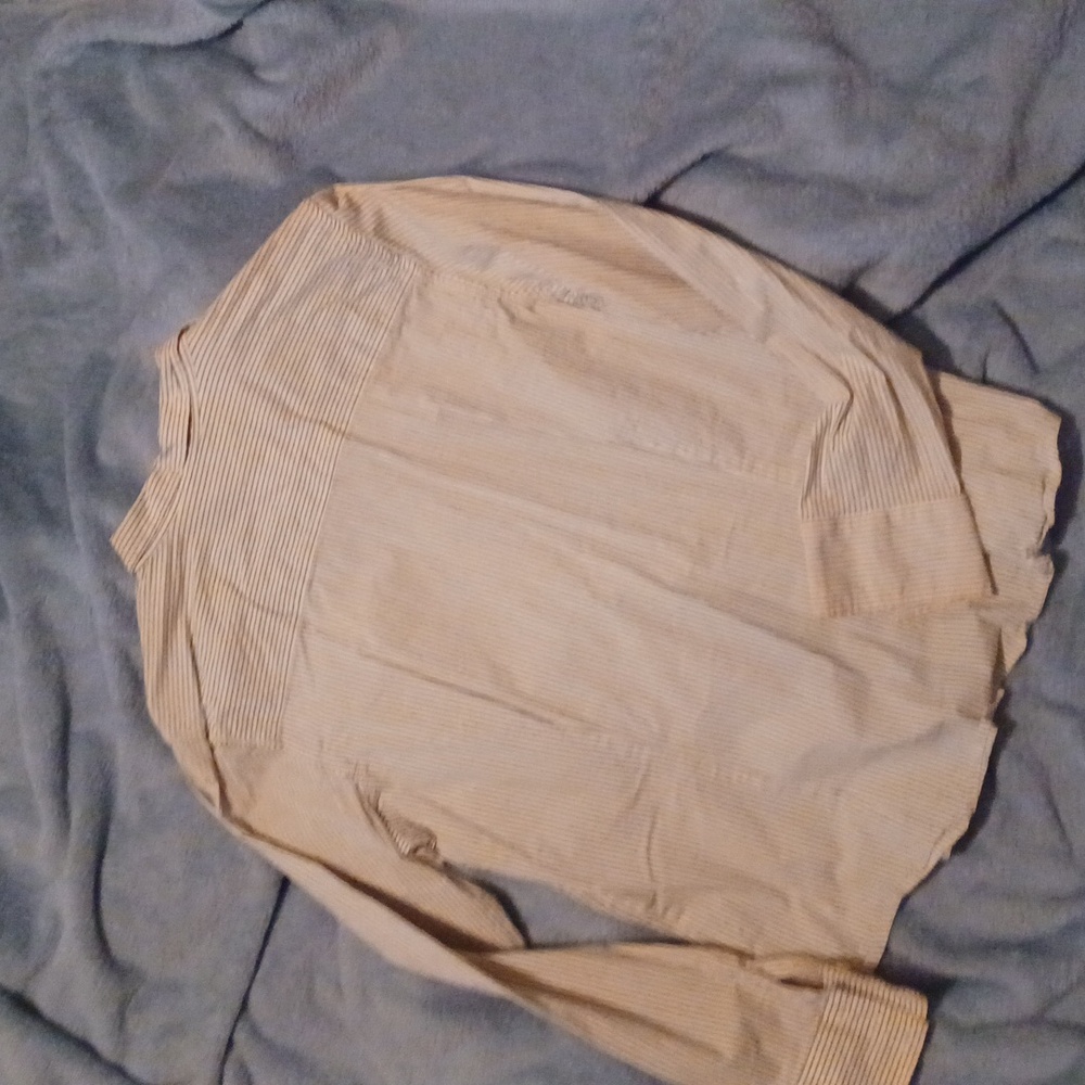 Izod button down - Picture 3 of 3